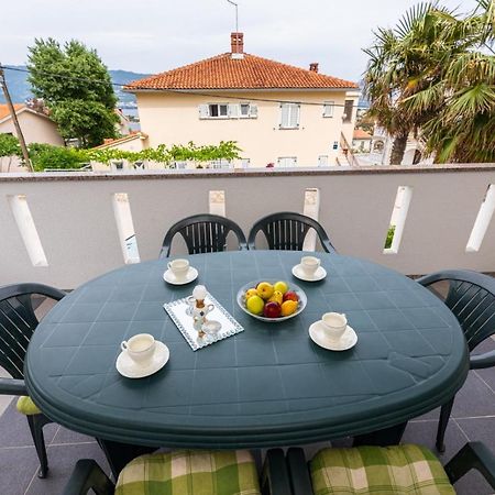 Apartmani Jasarevic Šilo Exterior foto