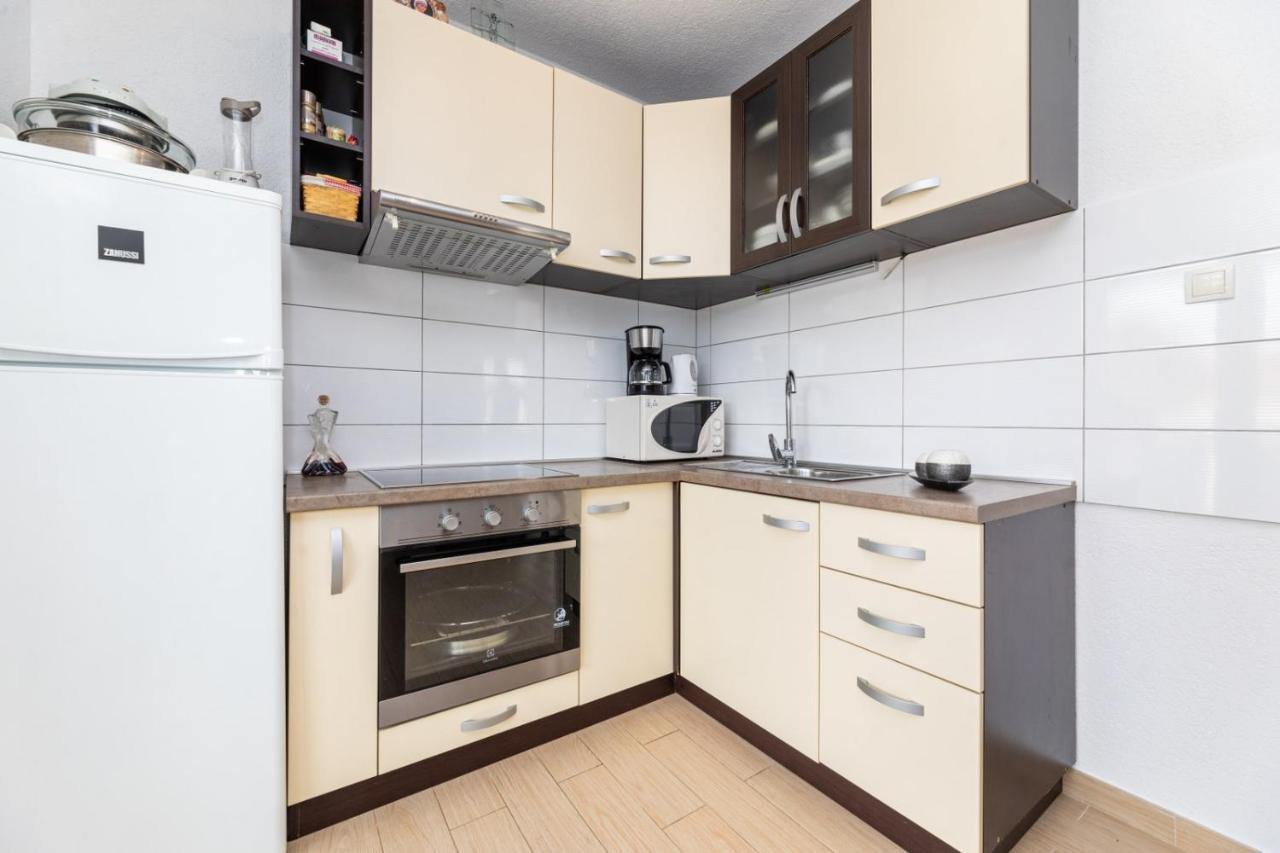 Apartmani Jasarevic Šilo Exterior foto